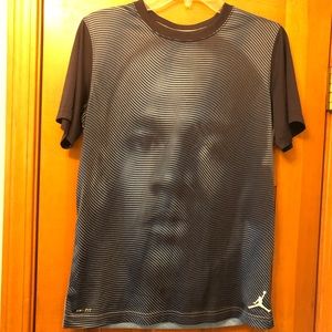 Boys XL Jordan Dri-fit short sleeve T-shirt